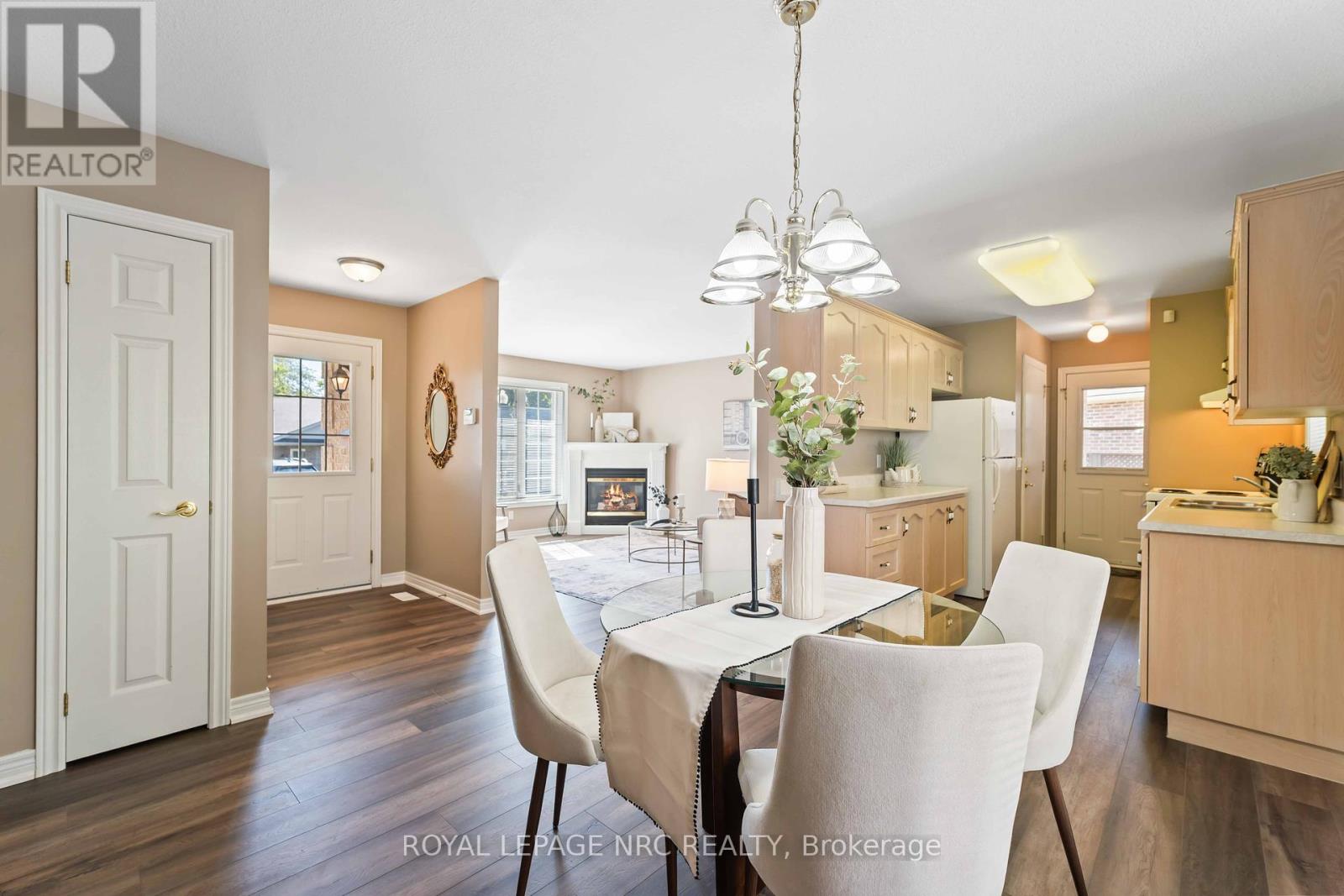 3900 Rainbow Lane, Lincoln (Lincoln-Jordan/vineland), Ontario  L0R 2C0 - Photo 10 - X12371807