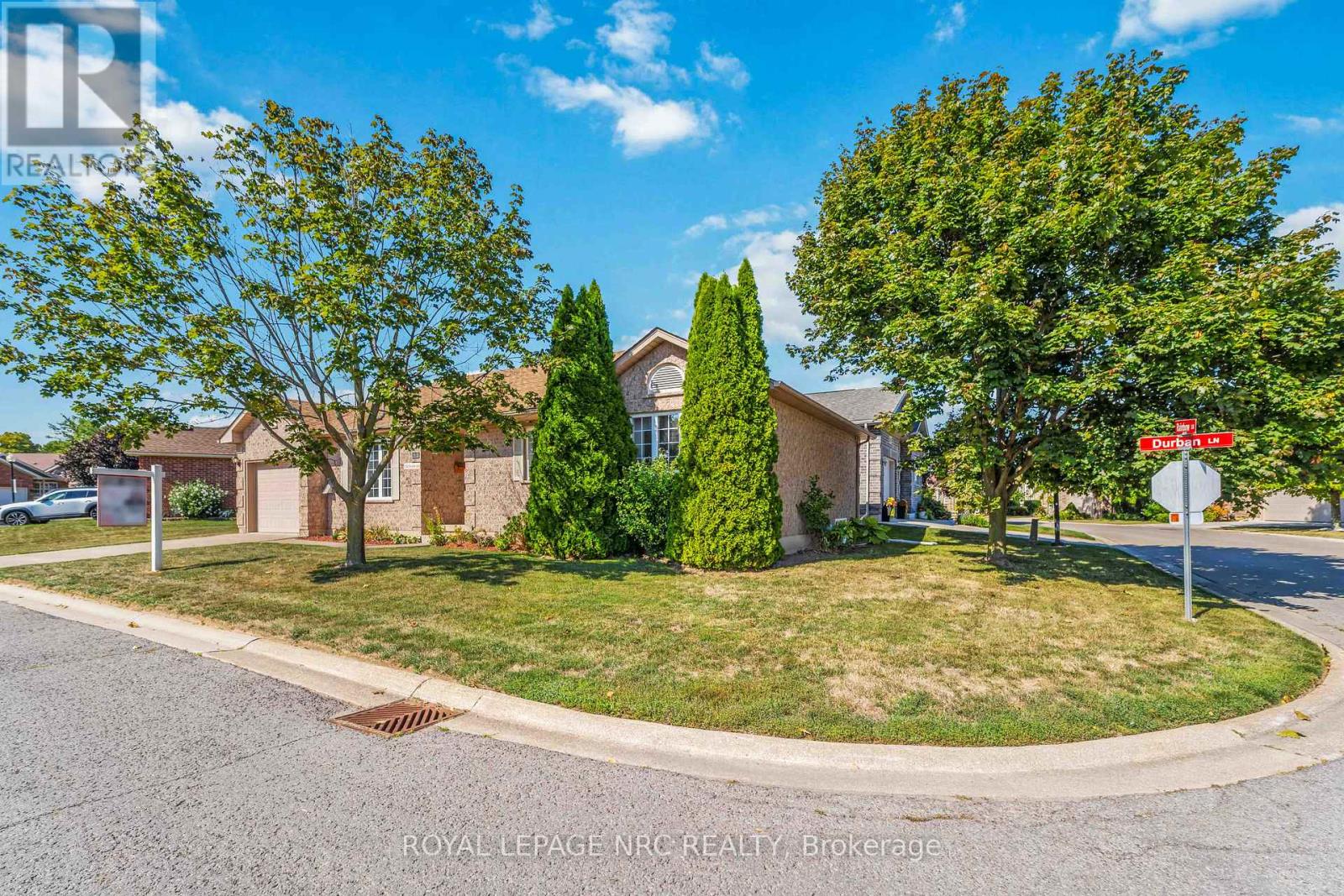 3900 Rainbow Lane, Lincoln (Lincoln-Jordan/vineland), Ontario  L0R 2C0 - Photo 2 - X12371807