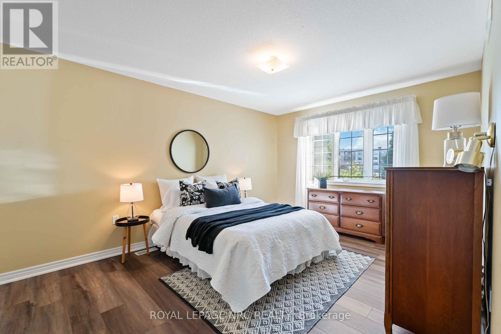 3900 Rainbow Lane, Lincoln (Lincoln-Jordan/vineland), Ontario  L0R 2C0 - Photo 20 - X12371807
