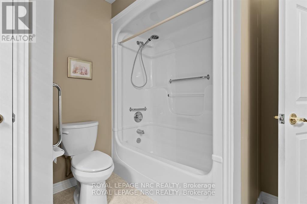 3900 Rainbow Lane, Lincoln (Lincoln-Jordan/vineland), Ontario  L0R 2C0 - Photo 25 - X12371807