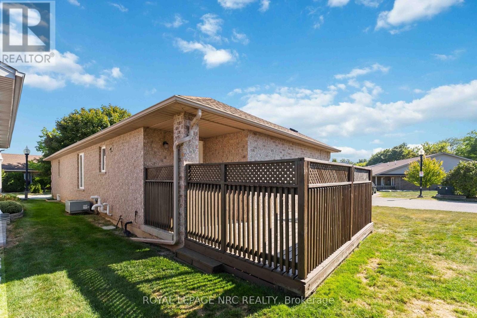 3900 Rainbow Lane, Lincoln (Lincoln-Jordan/vineland), Ontario  L0R 2C0 - Photo 33 - X12371807