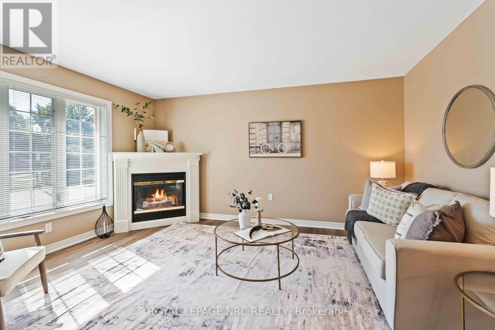 3900 Rainbow Lane, Lincoln (Lincoln-Jordan/vineland), Ontario  L0R 2C0 - Photo 7 - X12371807