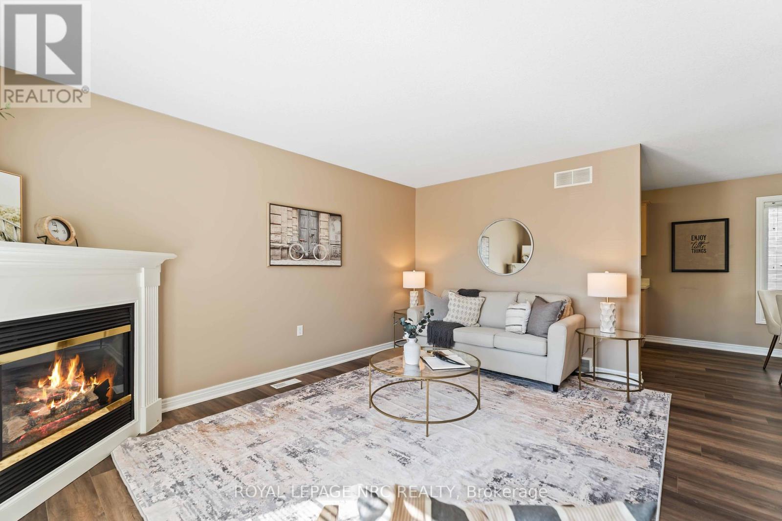 3900 Rainbow Lane, Lincoln (Lincoln-Jordan/vineland), Ontario  L0R 2C0 - Photo 8 - X12371807