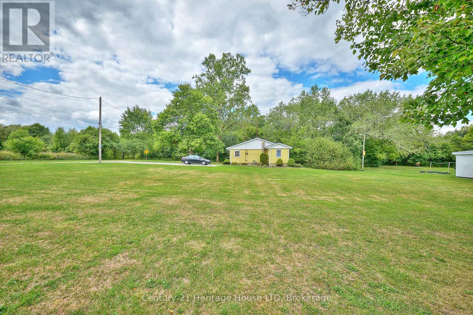 690 Bridge Street, Fort Erie, Ontario  L2A 5M4 - Photo 26 - X12373802