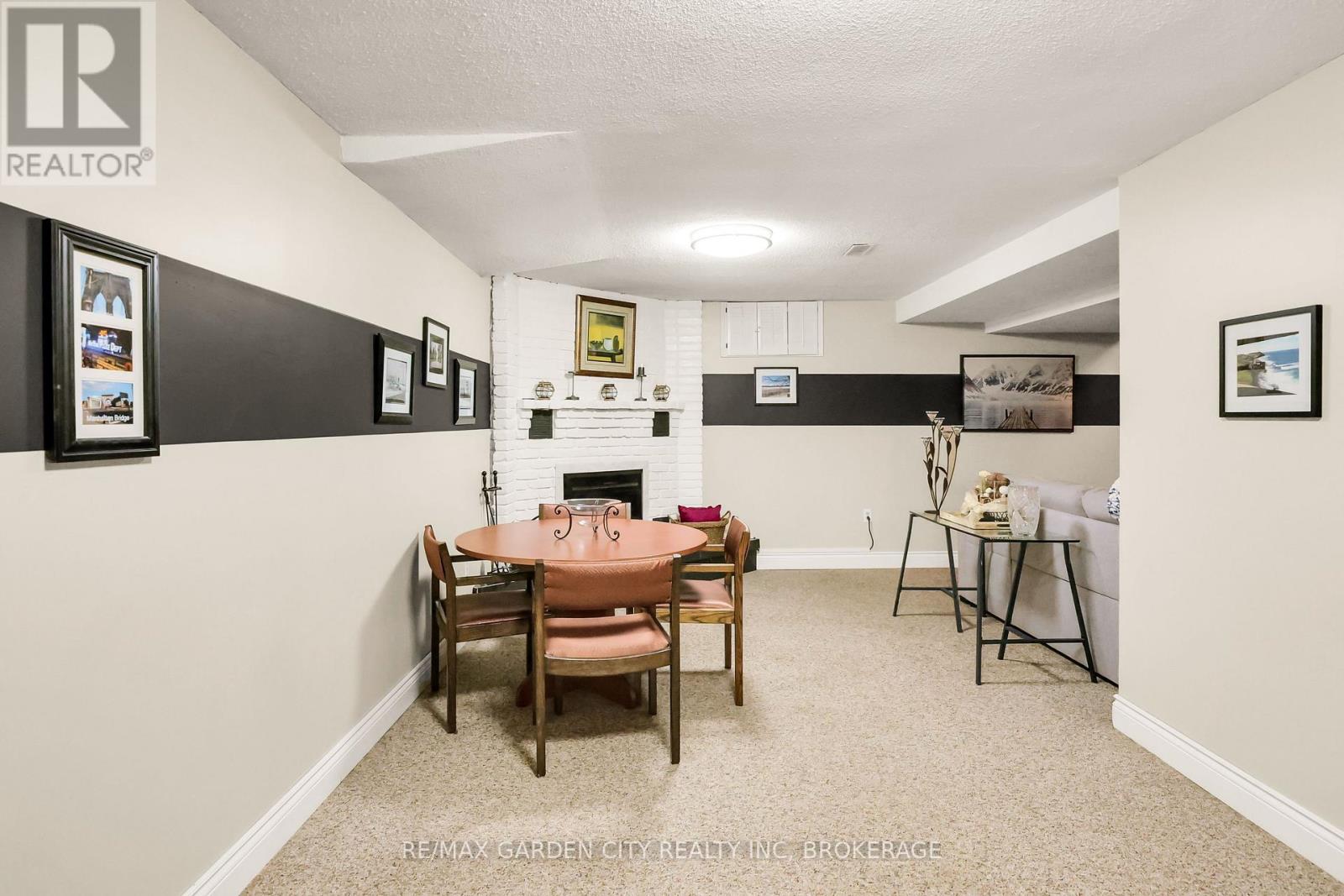 8 Lampman Crescent, Thorold, Ontario  L2V 4K7 - Photo 25 - X12375433