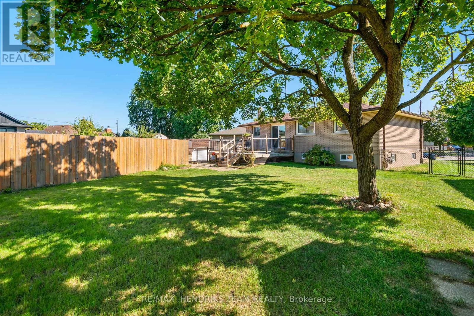 37 Coronation Boulevard, St. Catharines, Ontario  L2S 2V2 - Photo 31 - X12375475
