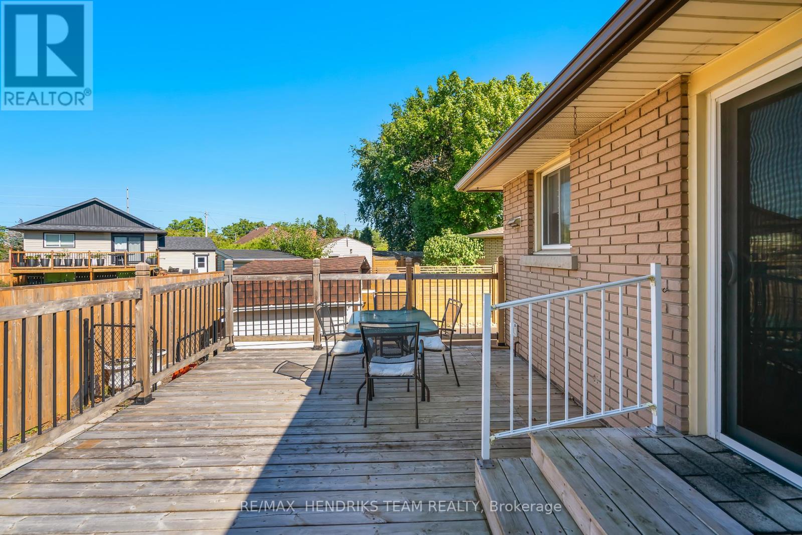 37 Coronation Boulevard, St. Catharines, Ontario  L2S 2V2 - Photo 34 - X12375475