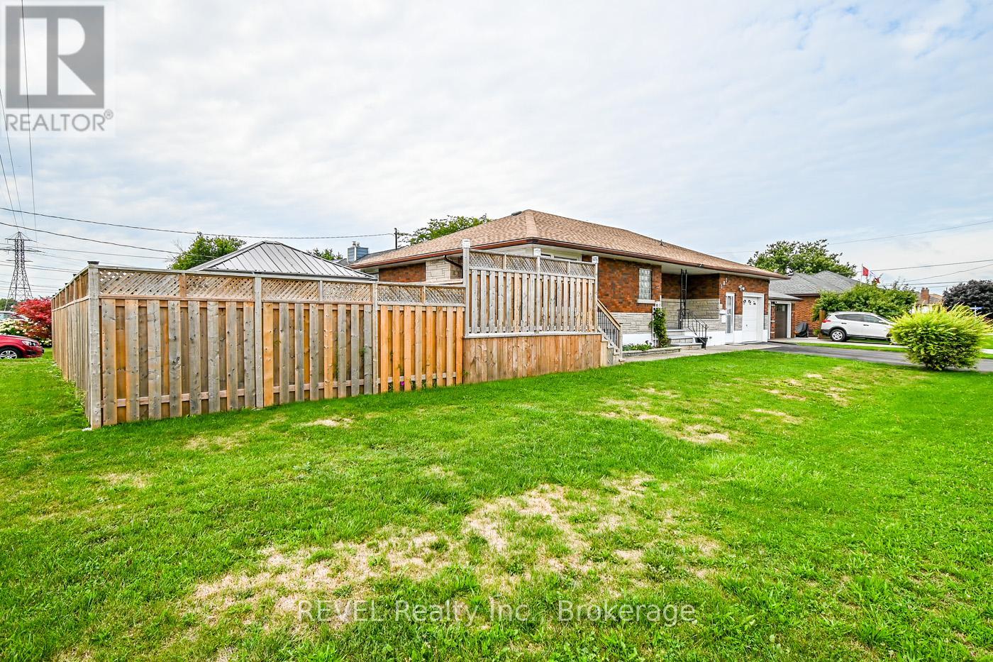 181 Cross Street, Port Colborne, Ontario  L3K 1L7 - Photo 41 - X12377826
