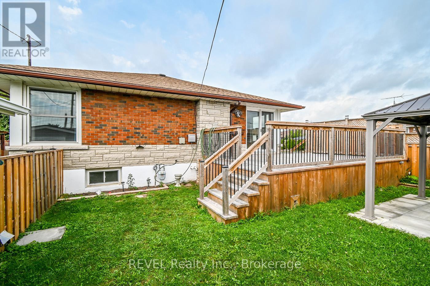 181 Cross Street, Port Colborne, Ontario  L3K 1L7 - Photo 46 - X12377826
