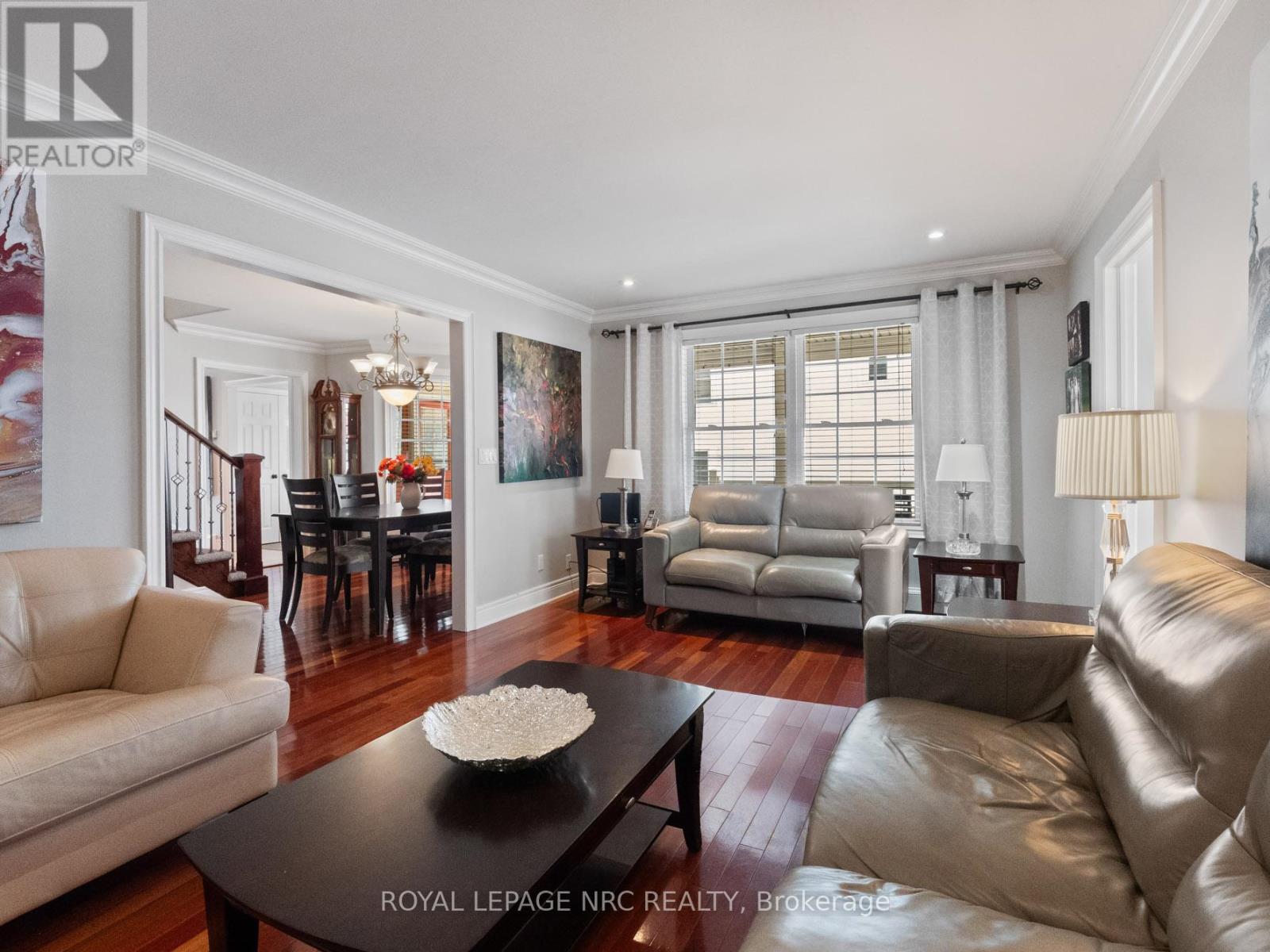 3920 Main Street, Niagara Falls, Ontario  L2G 6B6 - Photo 14 - X12377940