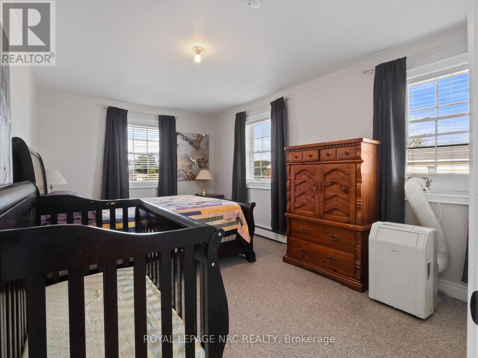 3920 Main Street, Niagara Falls, Ontario  L2G 6B6 - Photo 24 - X12377940