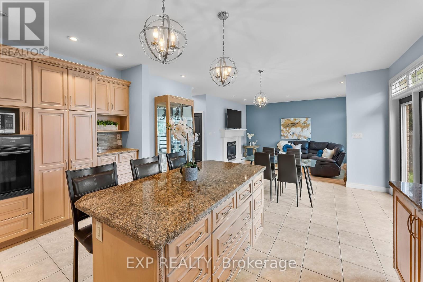 7847 Cathedral Drive, Niagara Falls (Mt. Carmel), Ontario  L2H 2Z3 - Photo 16 - X12381646