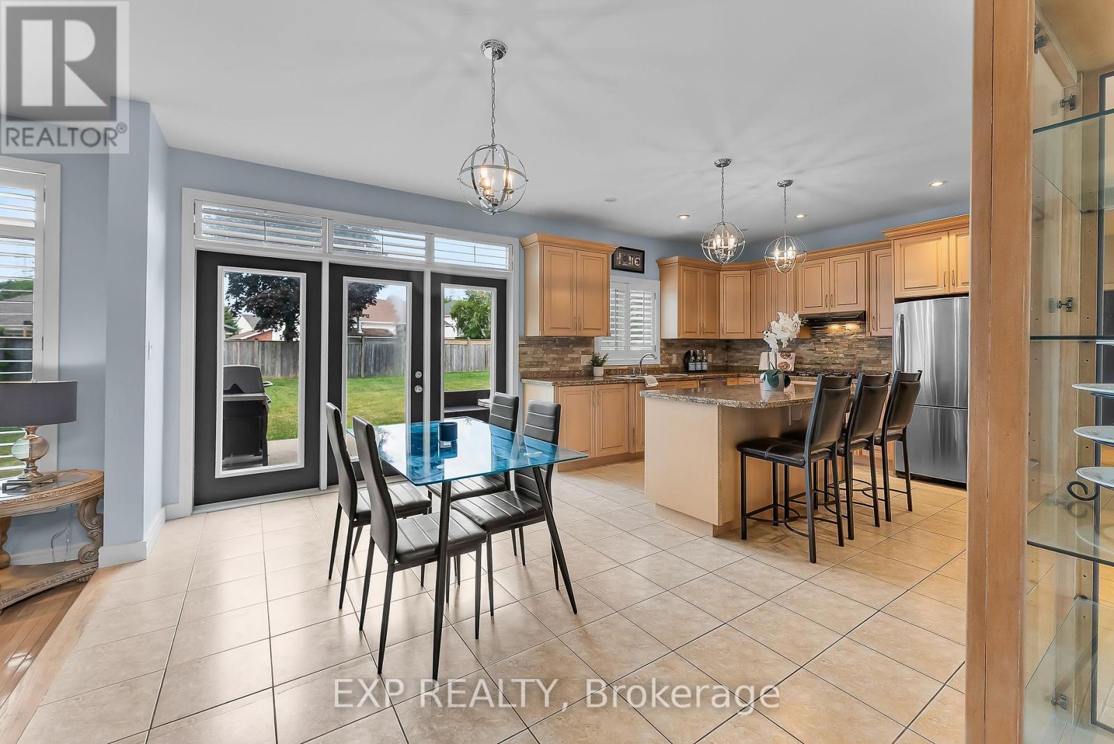 7847 Cathedral Drive, Niagara Falls (Mt. Carmel), Ontario  L2H 2Z3 - Photo 17 - X12381646