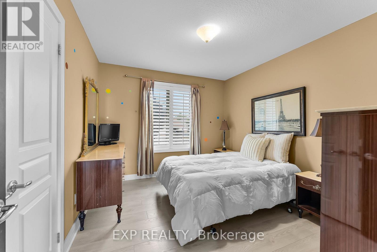 7847 Cathedral Drive, Niagara Falls (Mt. Carmel), Ontario  L2H 2Z3 - Photo 29 - X12381646