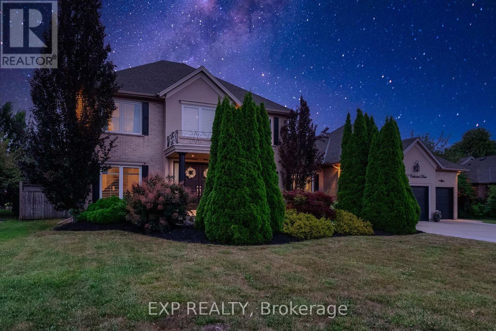 7847 Cathedral Drive, Niagara Falls (Mt. Carmel), Ontario  L2H 2Z3 - Photo 48 - X12381646
