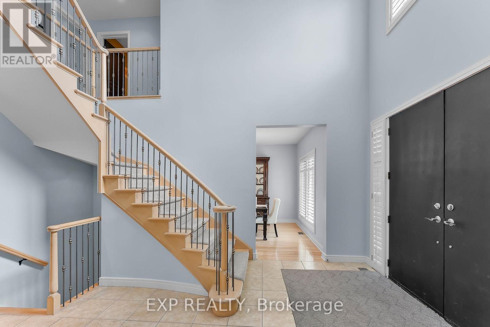 7847 Cathedral Drive, Niagara Falls (Mt. Carmel), Ontario  L2H 2Z3 - Photo 6 - X12381646