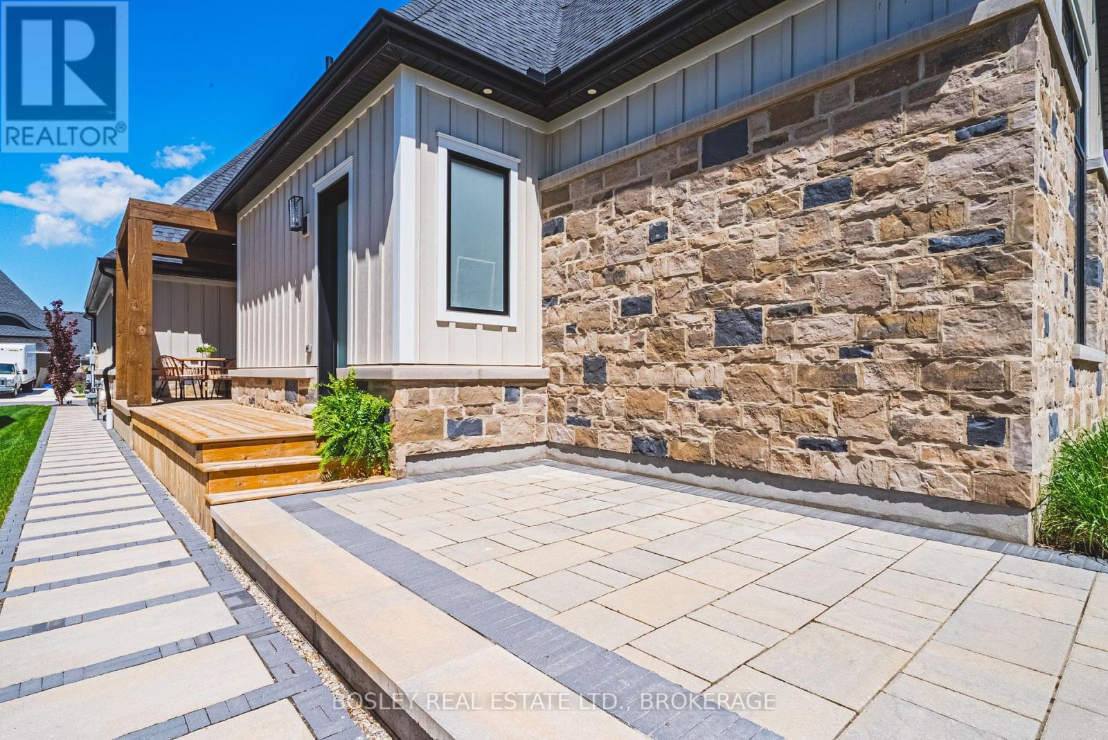 110 Millpond Road, Niagara-On-The-Lake, Ontario  L0S 1J1 - Photo 41 - X12390424