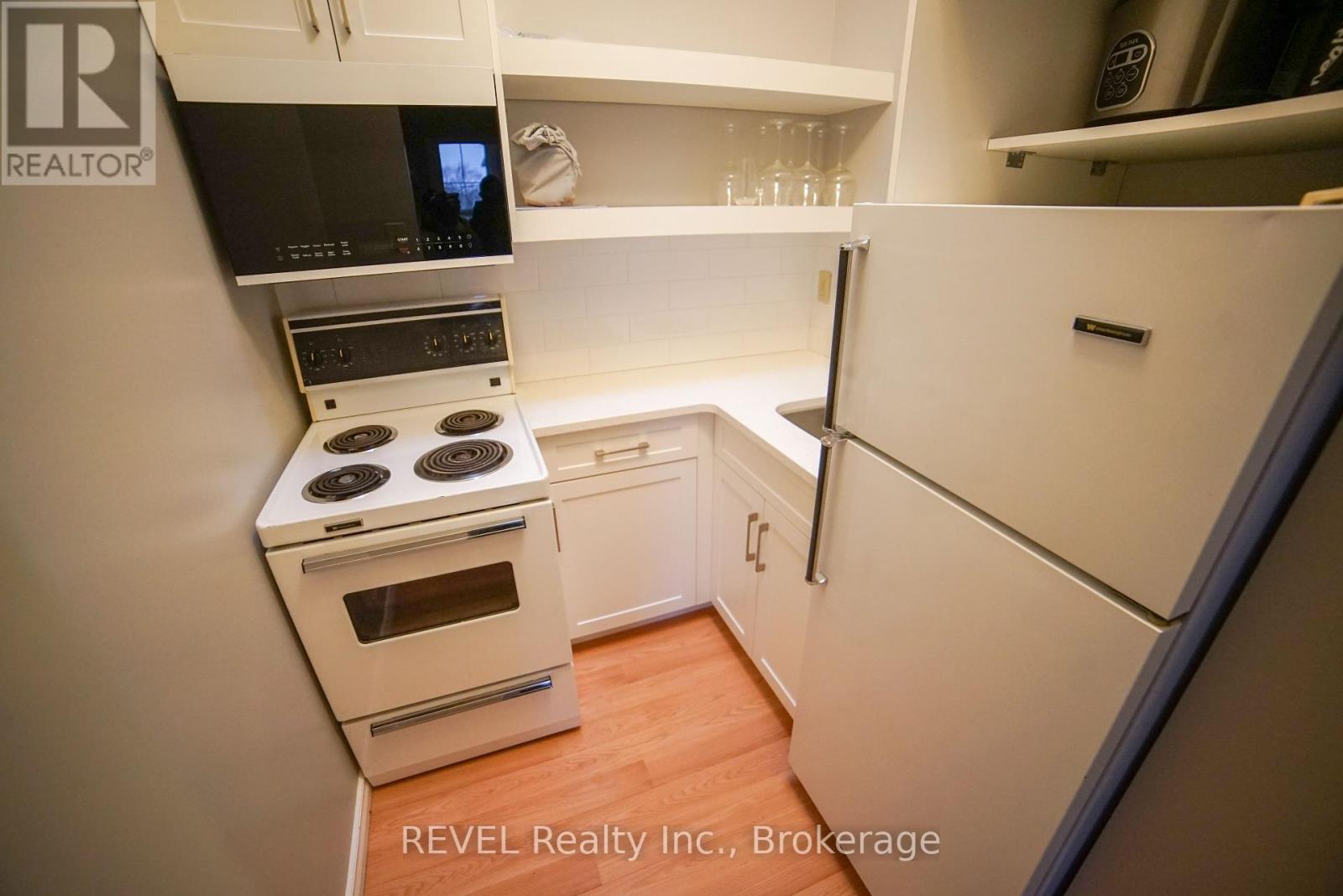 Unit 1 - 166 James Street, St. Catharines (Downtown), Ontario  L2R 5C5 - Photo 6 - X12391676