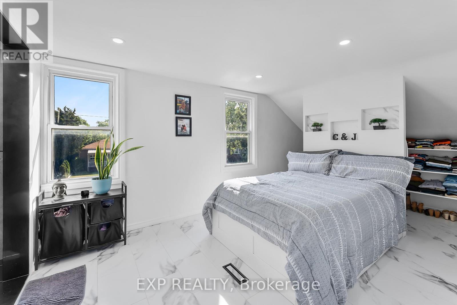 249 Wallace Avenue S, Welland (Lincoln/crowland), Ontario  L3B 1R7 - Photo 21 - X12391686