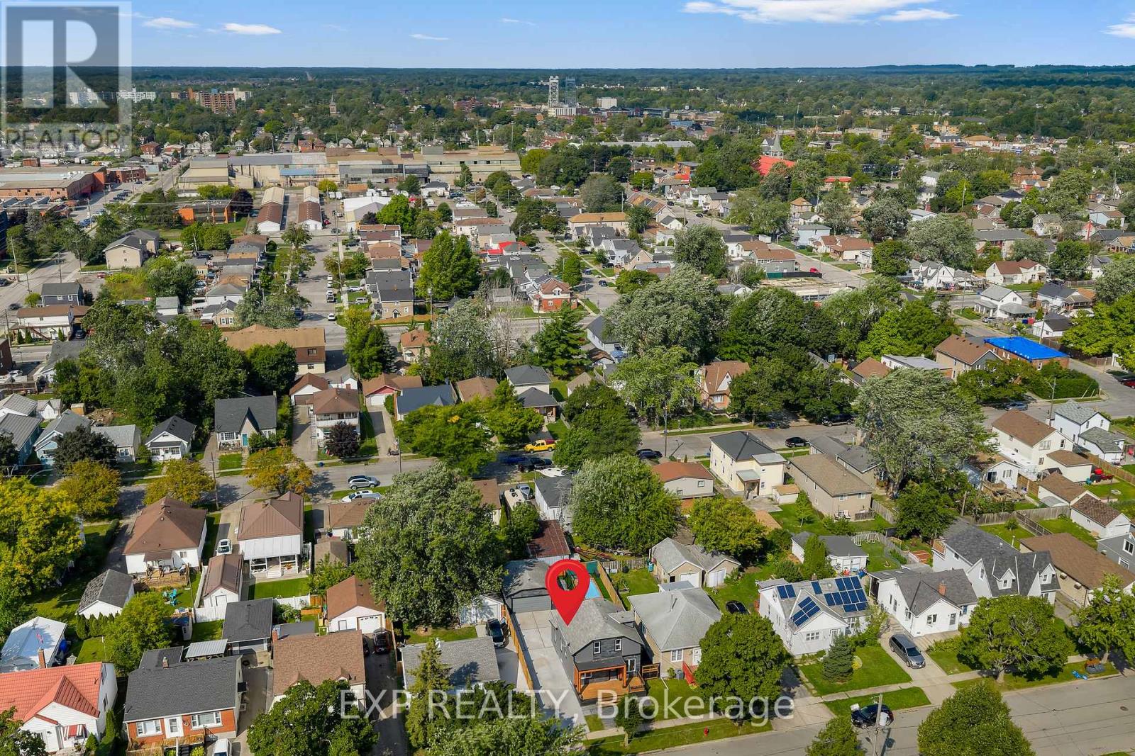 249 Wallace Avenue S, Welland (Lincoln/crowland), Ontario  L3B 1R7 - Photo 8 - X12391686