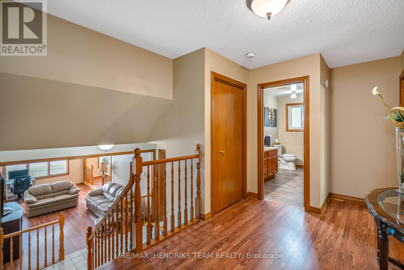 3688 Cardinal Drive, Niagara Falls, Ontario  L2H 2Y1 - Photo 13 - X12394140