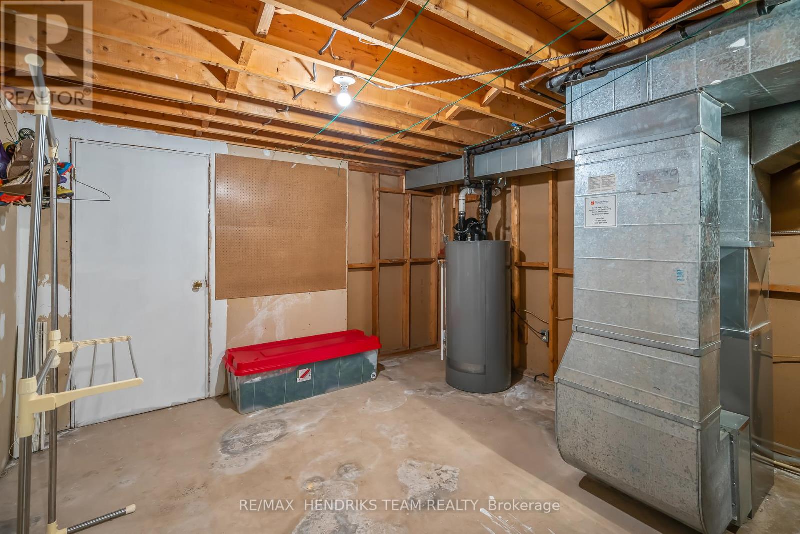 3688 Cardinal Drive, Niagara Falls, Ontario  L2H 2Y1 - Photo 26 - X12394140