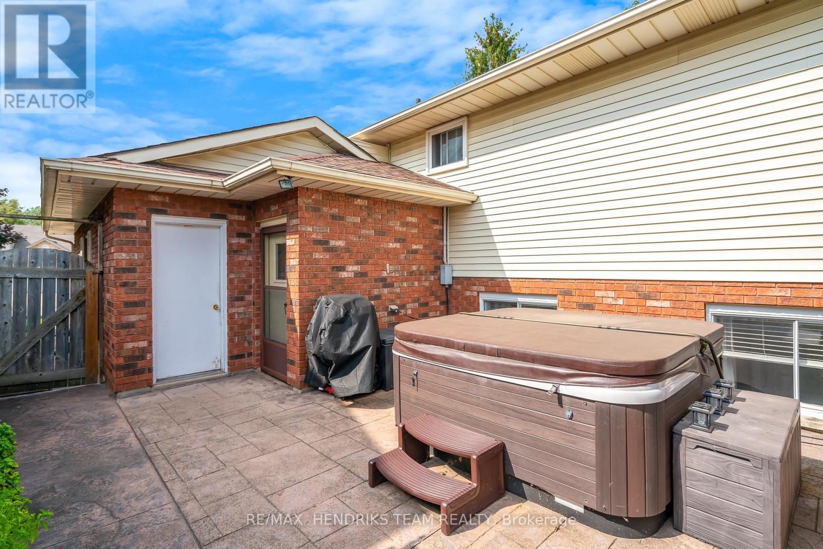 3688 Cardinal Drive, Niagara Falls, Ontario  L2H 2Y1 - Photo 28 - X12394140