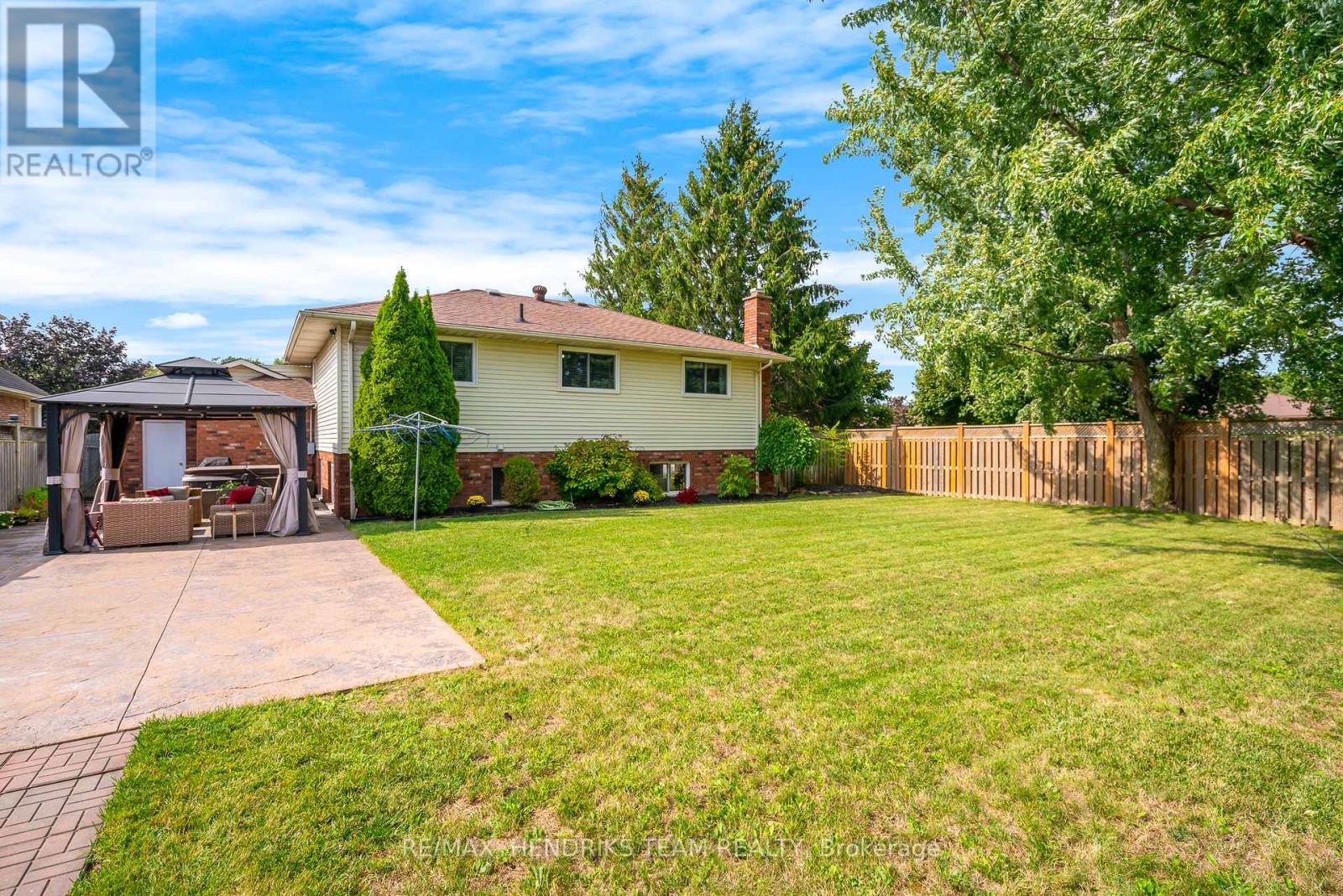 3688 Cardinal Drive, Niagara Falls, Ontario  L2H 2Y1 - Photo 34 - X12394140