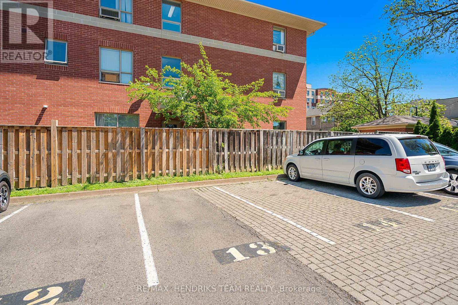 102 - 26 Wellington Street, St. Catharines, Ontario  L2R 5P8 - Photo 24 - X12394887