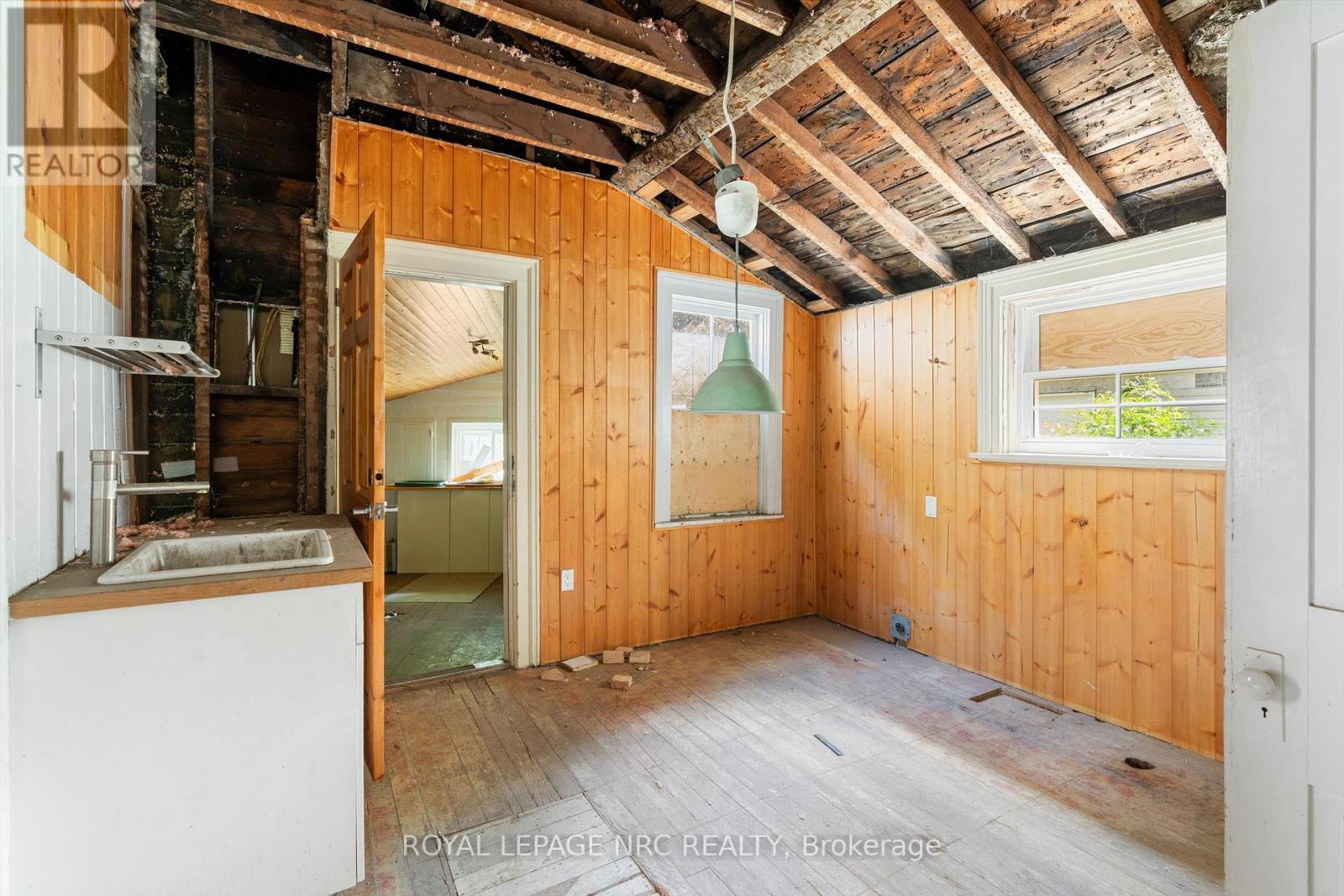 228 King Street, St. Catharines, Ontario  L2R 3J9 - Photo 17 - X12395906