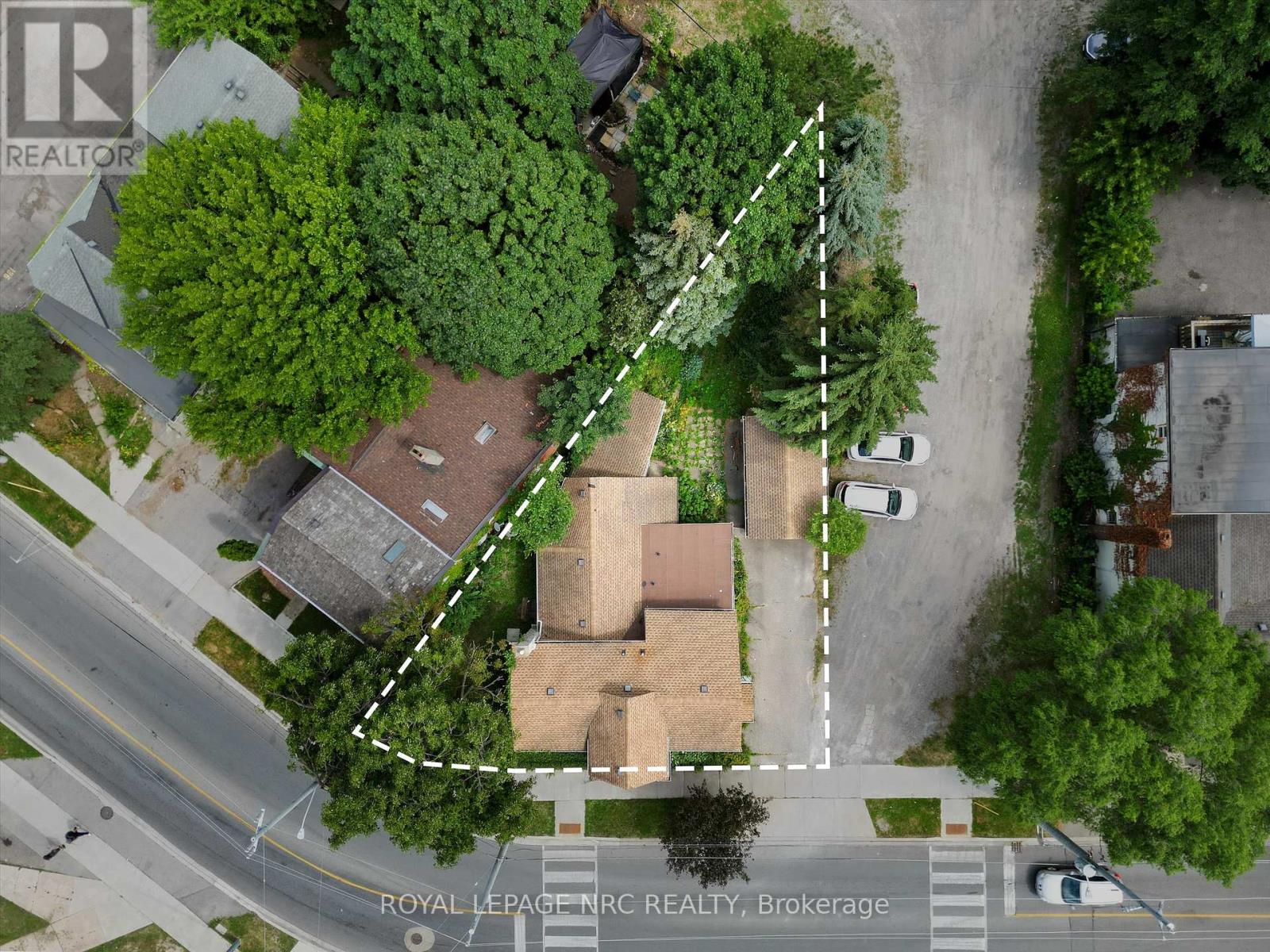 228 King Street, St. Catharines, Ontario  L2R 3J9 - Photo 39 - X12395906