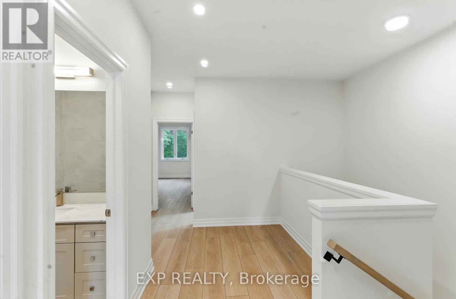 116 Forks Road E, Welland, Ontario  L3B 5K5 - Photo 17 - X12398283