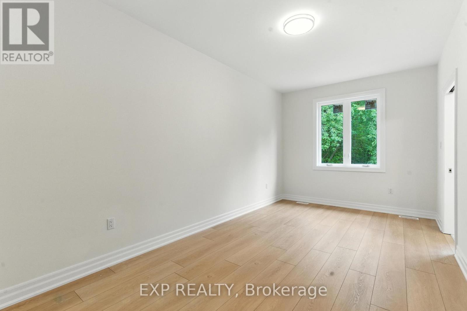 116 Forks Road E, Welland, Ontario  L3B 5K5 - Photo 22 - X12398283