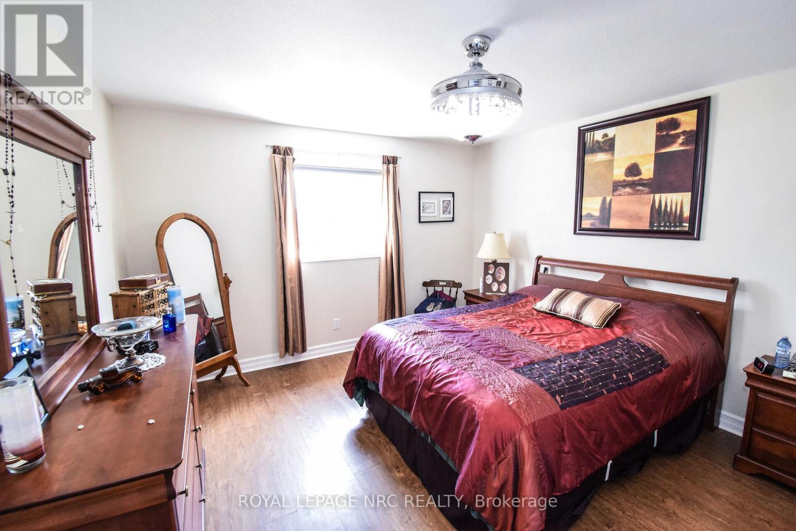 330 Autumn Crescent, Welland, Ontario  L3C 7K1 - Photo 18 - X12402999