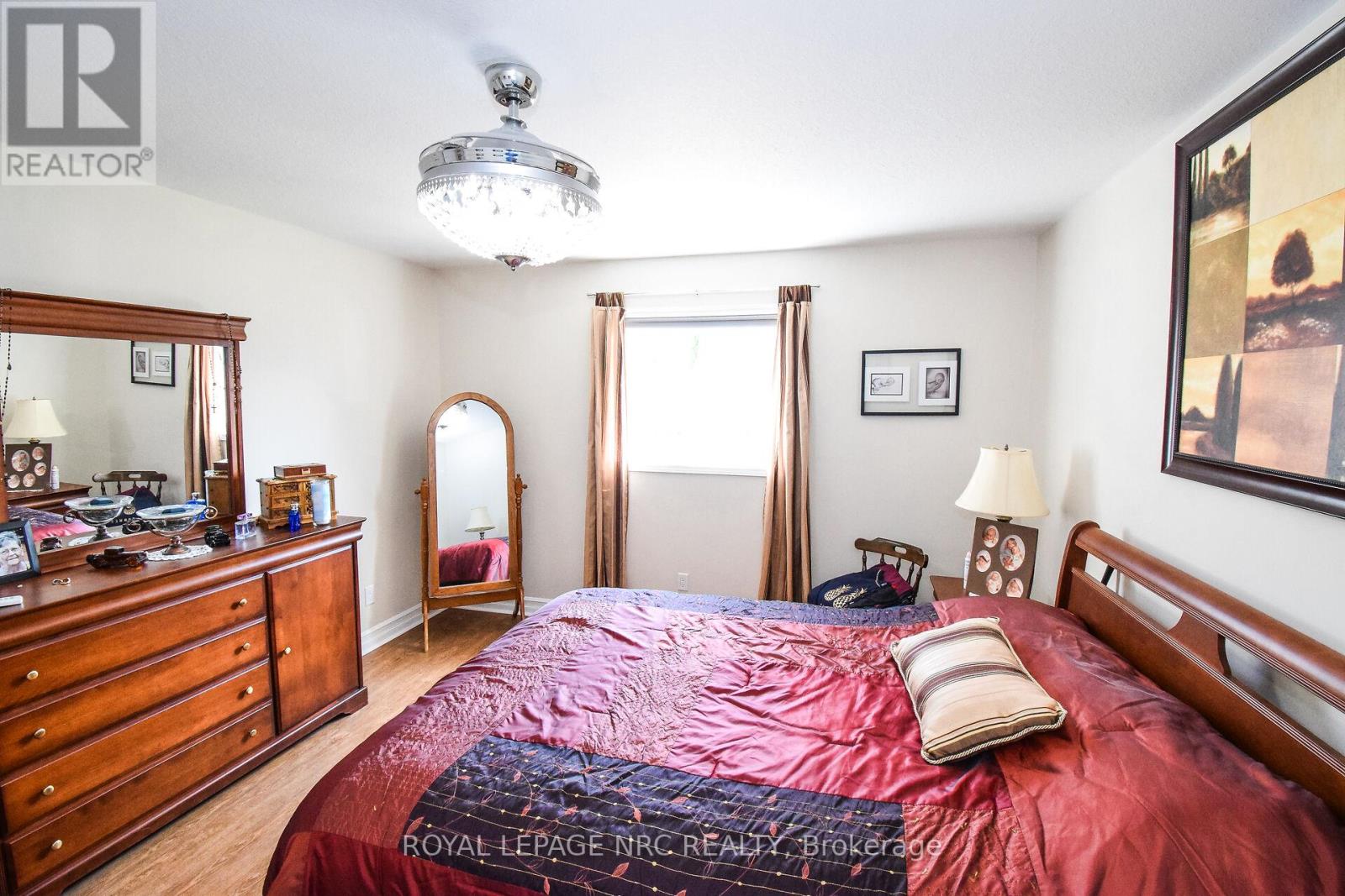 330 Autumn Crescent, Welland, Ontario  L3C 7K1 - Photo 19 - X12402999