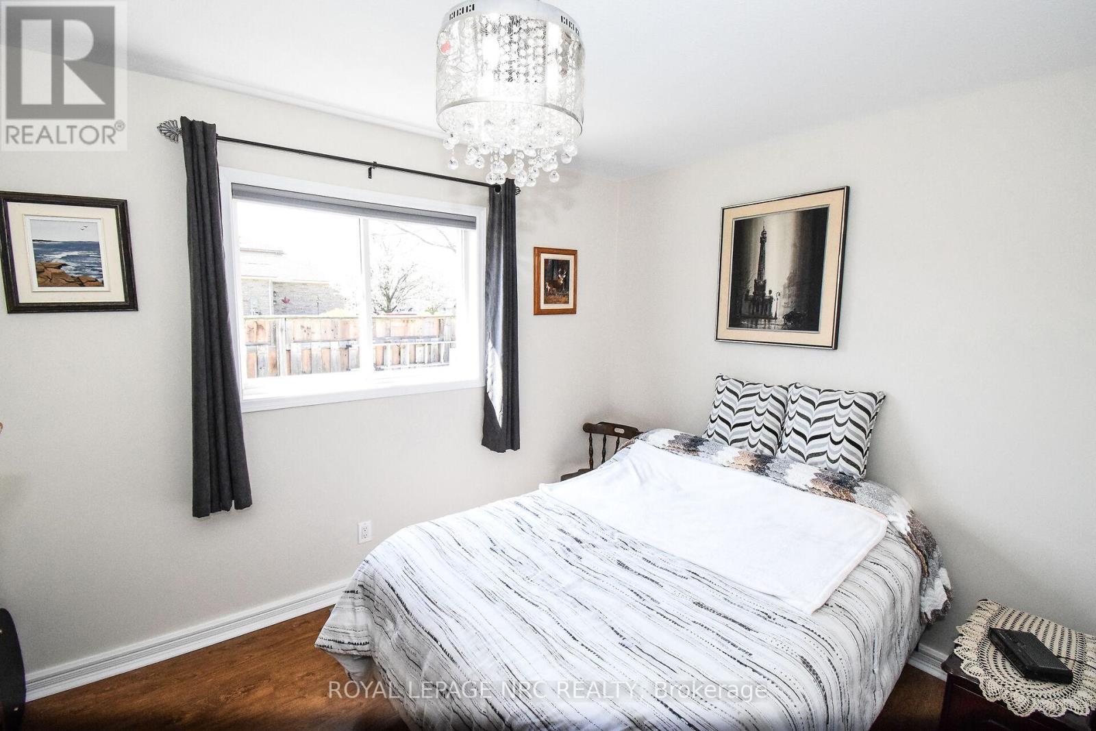 330 Autumn Crescent, Welland, Ontario  L3C 7K1 - Photo 23 - X12402999