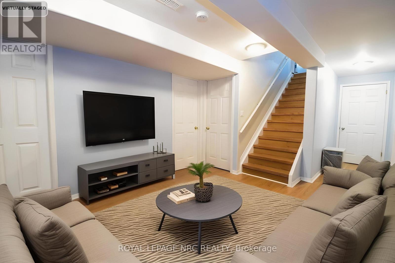 330 Autumn Crescent, Welland, Ontario  L3C 7K1 - Photo 26 - X12402999