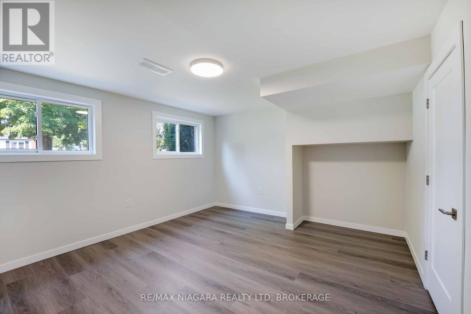 628 Bunting Road, St. Catharines, Ontario  L2M 2Z8 - Photo 22 - X12406357