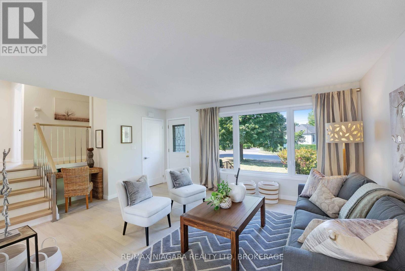 628 Bunting Road, St. Catharines, Ontario  L2M 2Z8 - Photo 6 - X12406357