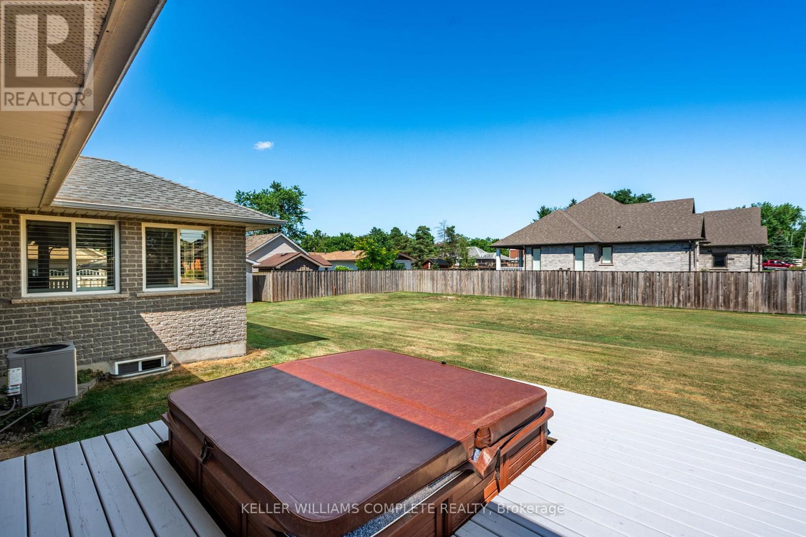 24 South Main Street, Thorold (Port Robinson), Ontario  L0S 1K0 - Photo 35 - X12406488