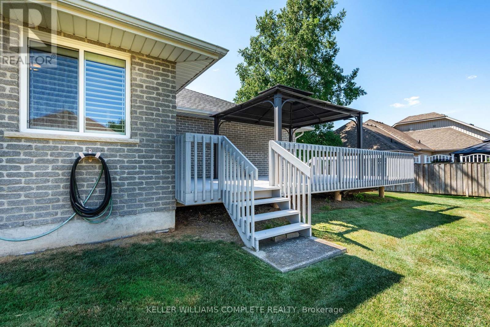 24 South Main Street, Thorold (Port Robinson), Ontario  L0S 1K0 - Photo 40 - X12406488