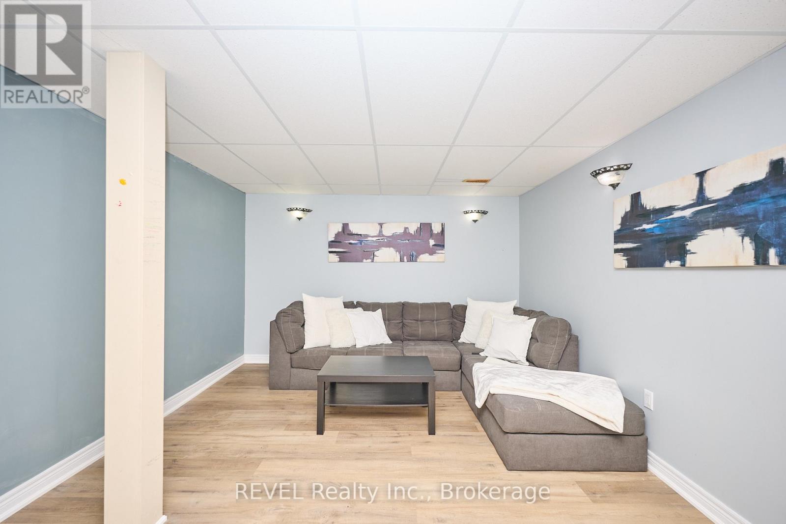 4 - 334 Main Street E, Grimsby, Ontario  L3M 1R2 - Photo 24 - X12408347