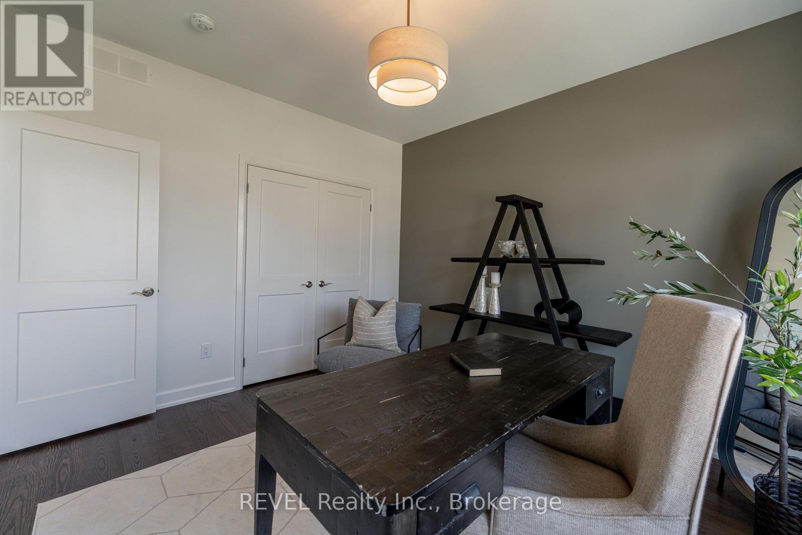 31 Harvest Drive, Niagara-On-The-Lake, Ontario  L0S 1J0 - Photo 16 - X12408356