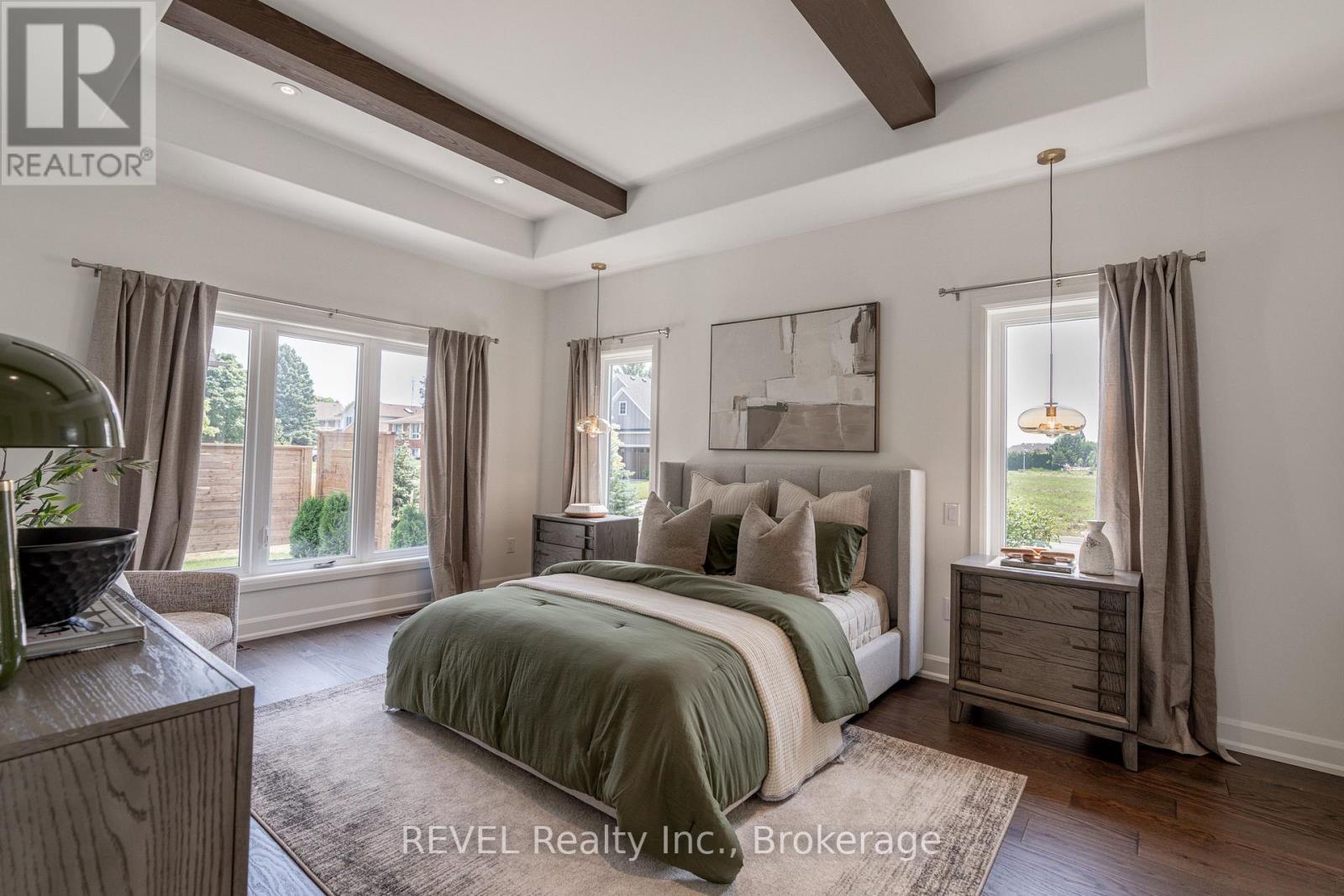 31 Harvest Drive, Niagara-On-The-Lake, Ontario  L0S 1J0 - Photo 18 - X12408356