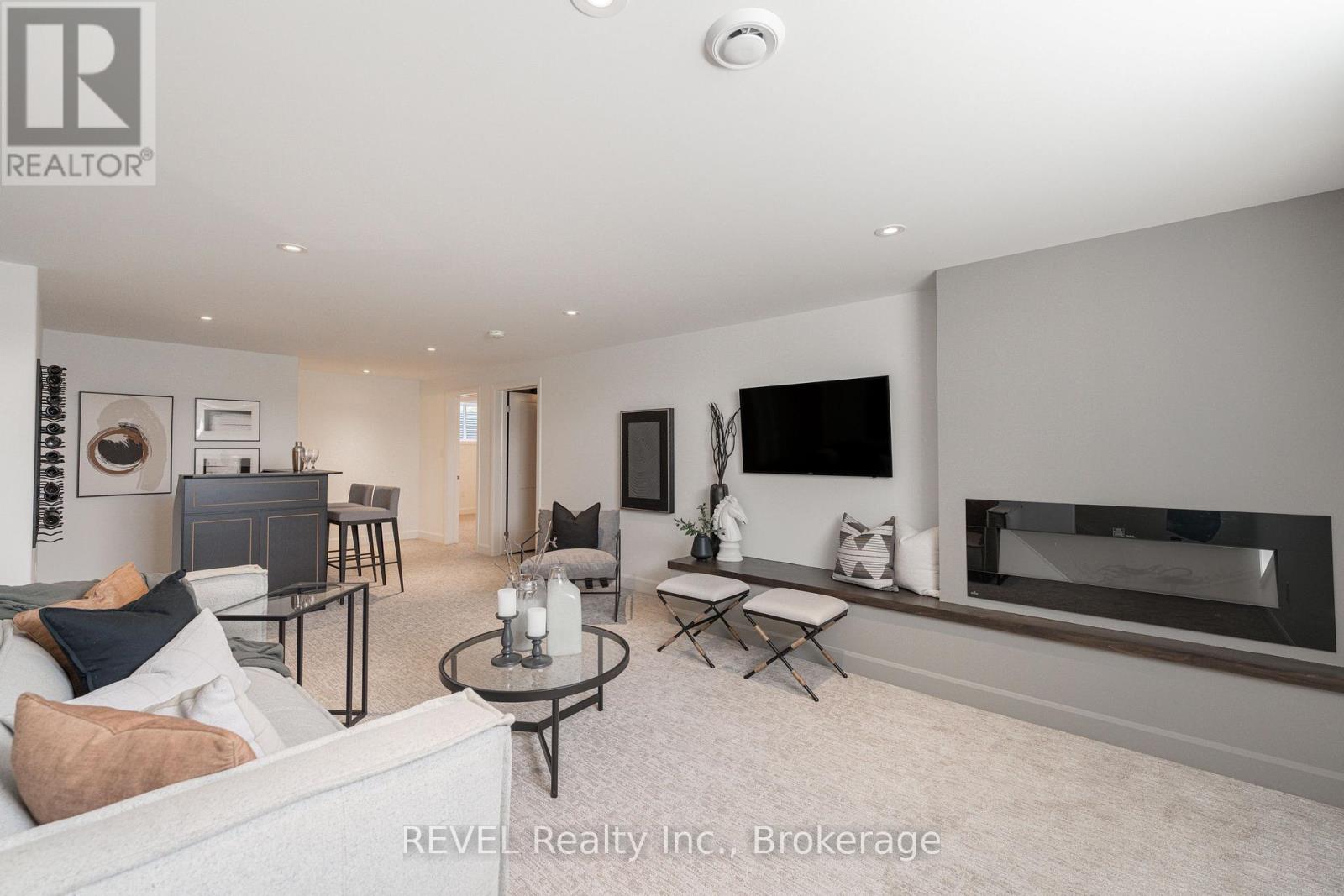 31 Harvest Drive, Niagara-On-The-Lake, Ontario  L0S 1J0 - Photo 22 - X12408356