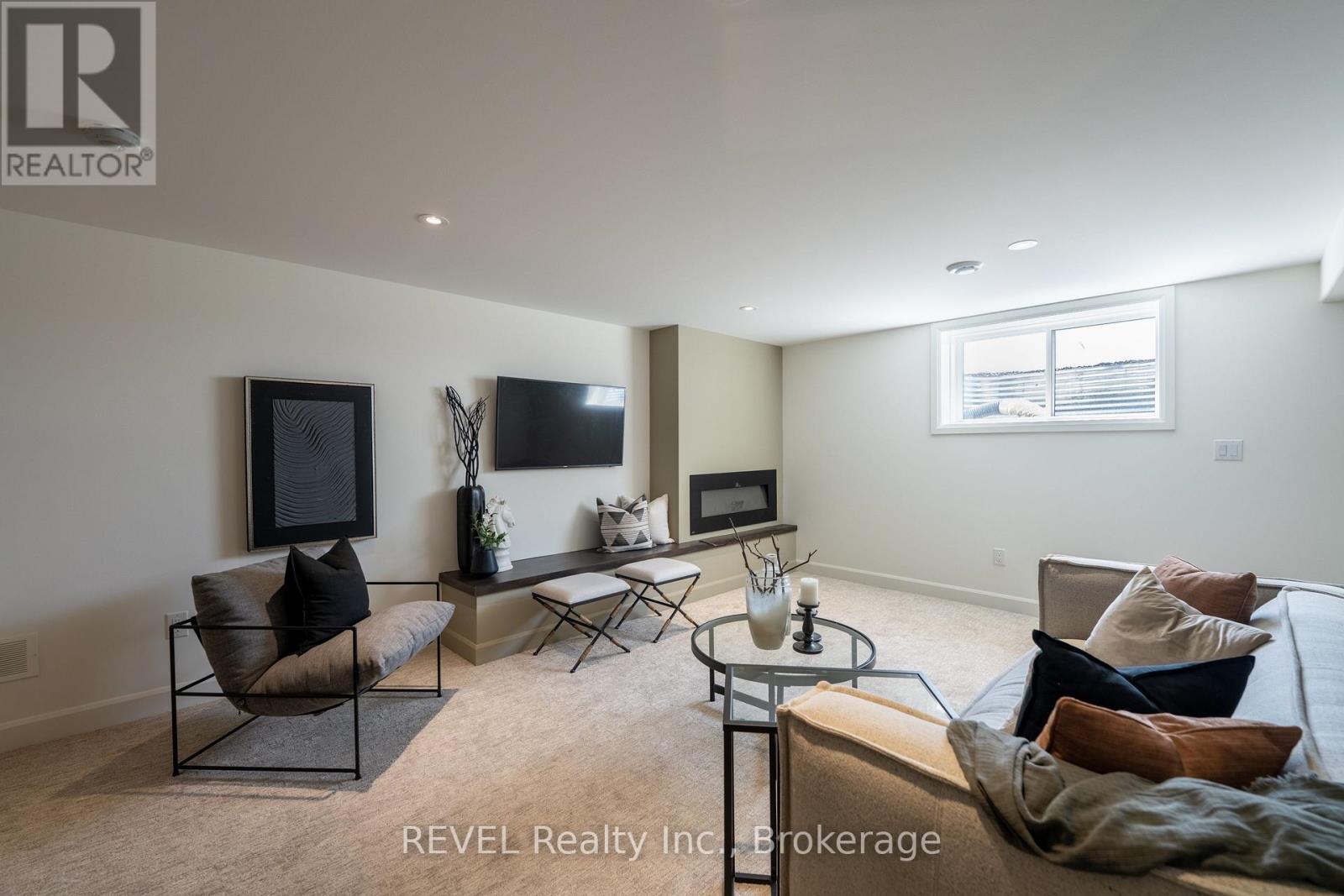 31 Harvest Drive, Niagara-On-The-Lake, Ontario  L0S 1J0 - Photo 25 - X12408356