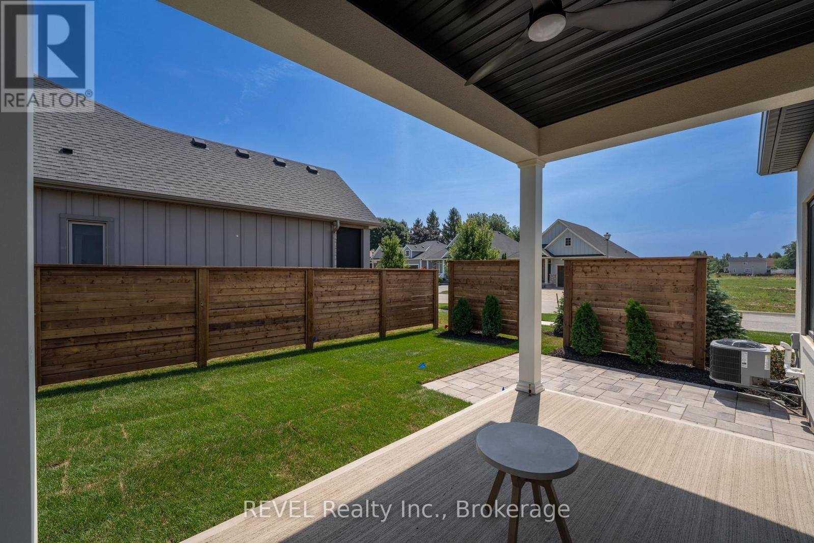 31 Harvest Drive, Niagara-On-The-Lake, Ontario  L0S 1J0 - Photo 36 - X12408356