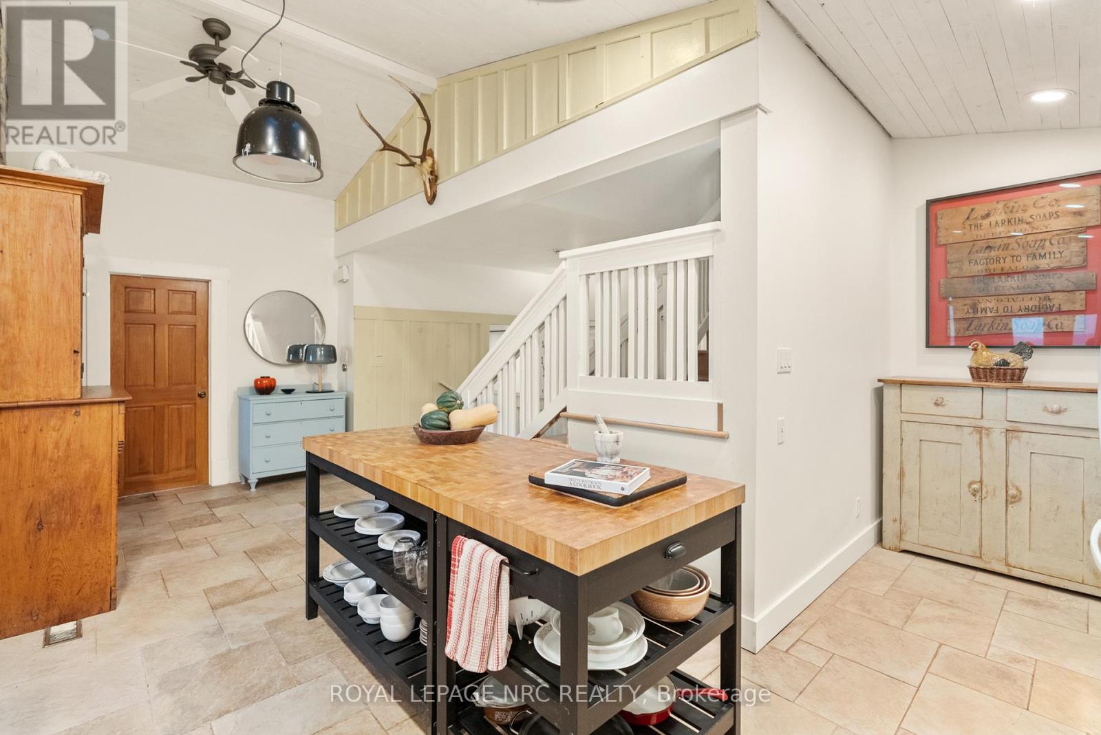 3765 Crystal Beach Drive, Fort Erie, Ontario  L0S 1B0 - Photo 24 - X12409872