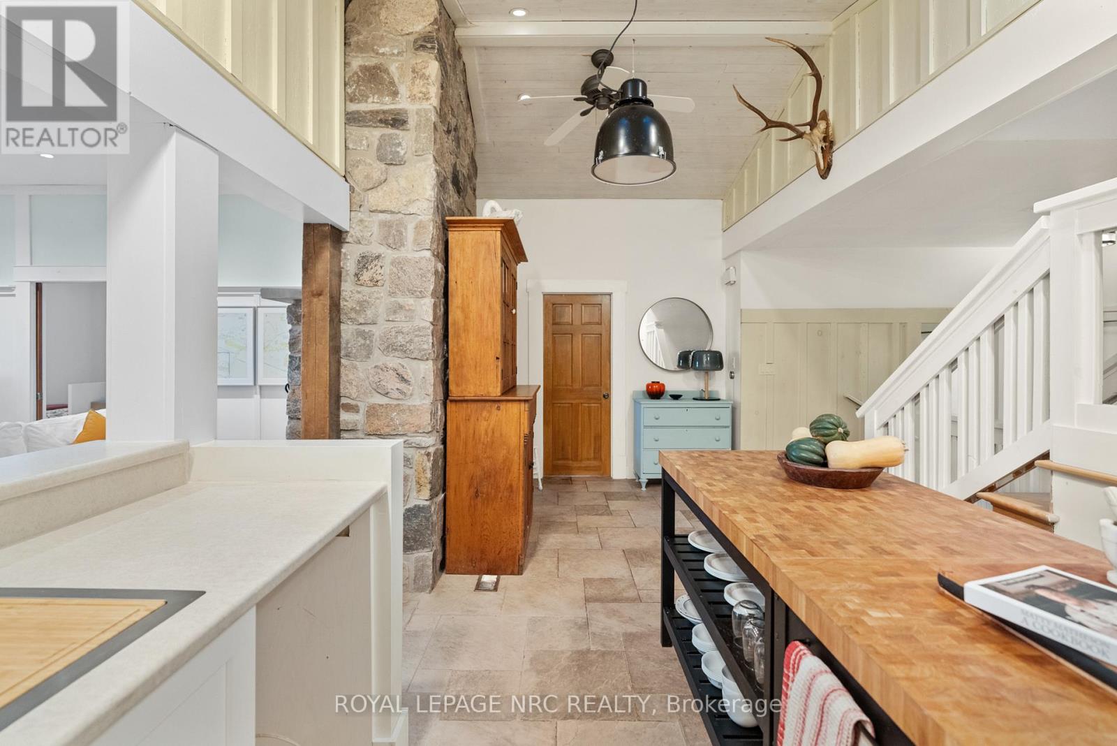 3765 Crystal Beach Drive, Fort Erie, Ontario  L0S 1B0 - Photo 25 - X12409872