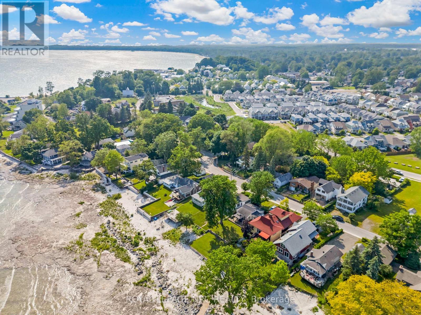 3765 Crystal Beach Drive, Fort Erie, Ontario  L0S 1B0 - Photo 8 - X12409872